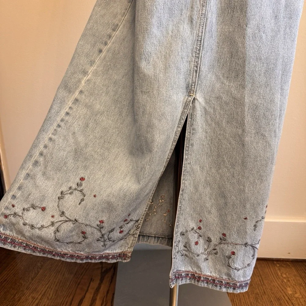 VTG Denim Light Wash Jumper Dress Chore Cottage Small Embroidered Overall - Picture 7 of 8